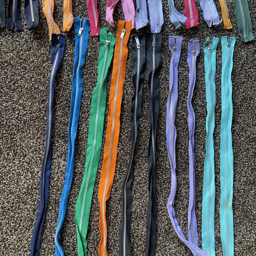 VINTAGE Metal Zippers Multi Colors & Sizes SEWING LOT OF 25 Unused